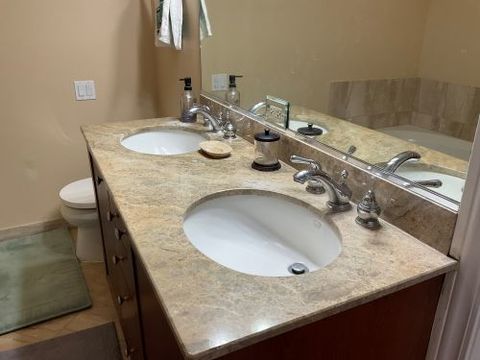 Tiny photo for 7325 N Oakley Avenue #1, Chicago, IL 60645 (MLS # 12587678)