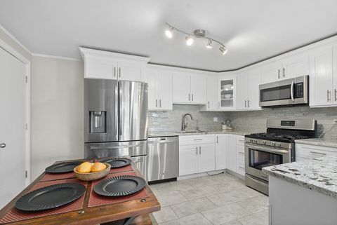 Tiny photo for 11101 S 84th Avenue #3A, Palos Hills, IL 60465 (MLS # 12621880)
