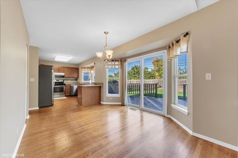 Tiny photo for 2651 N Cherry Cove Lane, Round Lake Beach, IL 60073 (MLS # 12498249)