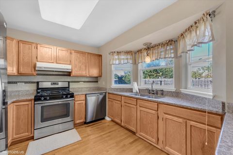 Tiny photo for 2651 N Cherry Cove Lane, Round Lake Beach, IL 60073 (MLS # 12498249)