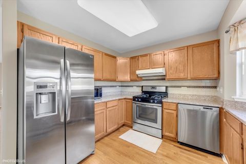 Tiny photo for 2651 N Cherry Cove Lane, Round Lake Beach, IL 60073 (MLS # 12498249)