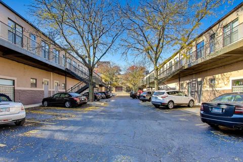 Tiny photo for 400 N RACINE Avenue #204, Chicago, IL 60642 (MLS # 12523094)