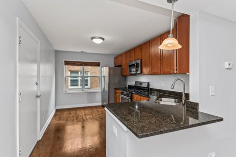Tiny photo for 6431 N Damen Avenue #2E, Chicago, IL 60645 (MLS # 12468192)