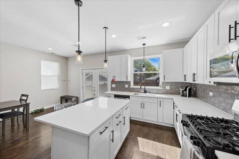 Tiny photo for 1112 S 3rd Avenue, Maywood, IL 60153 (MLS # 12724025)
