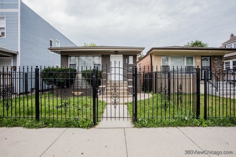 Tiny photo for 1037 W 103rd Street, Chicago, IL 60643 (MLS # 12728884)