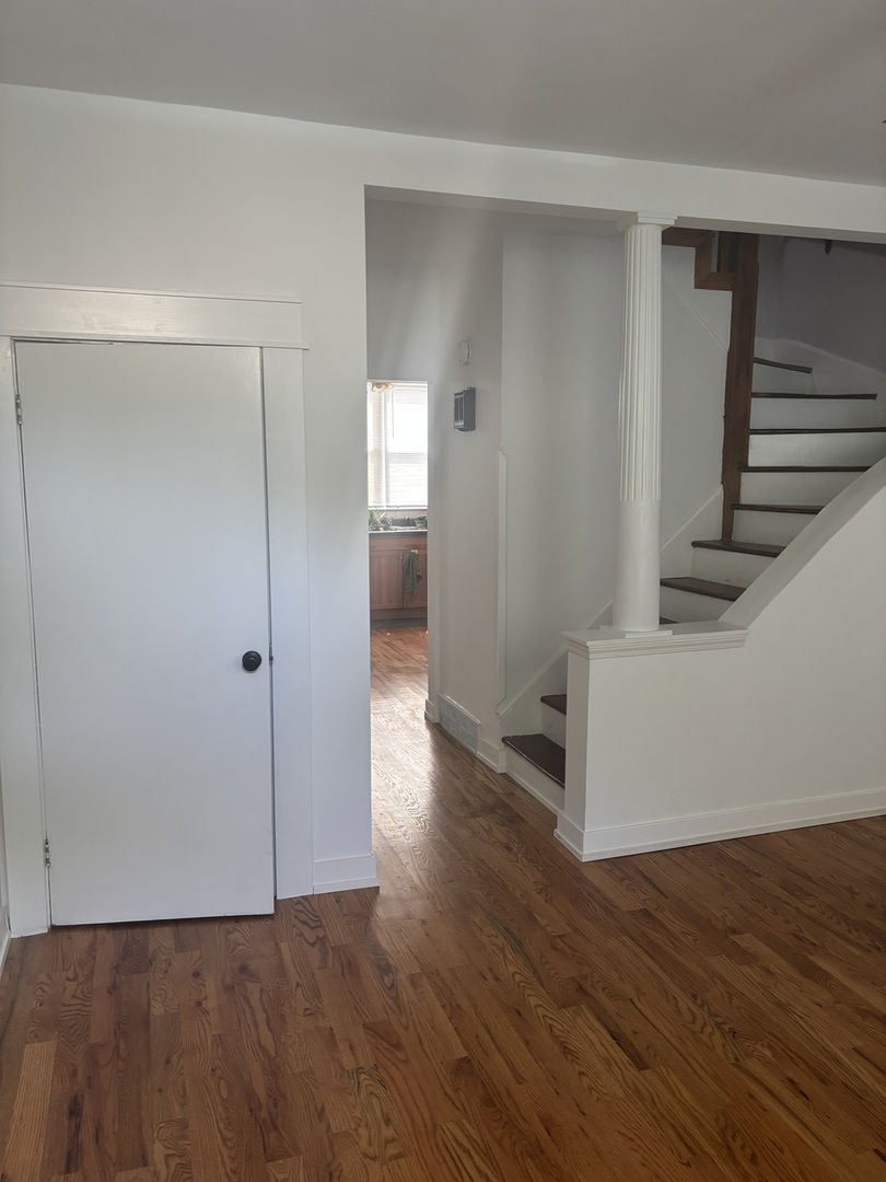 11317 S Champlain Avenue