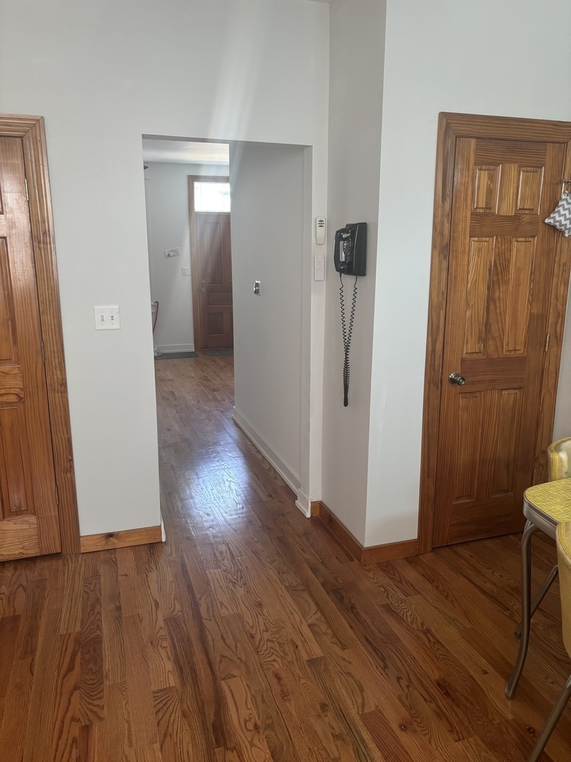 11317 S Champlain Avenue