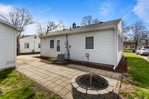 Tiny photo for 1037 Bel Aire Drive, Rantoul, IL 61866 (MLS # 12609312)