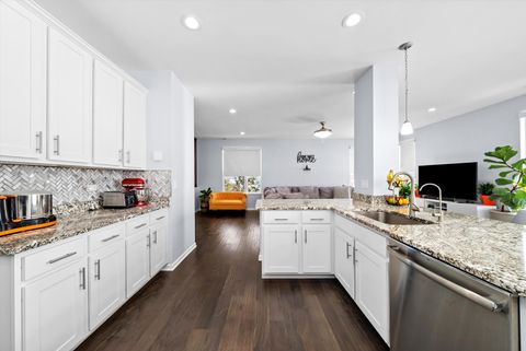 Tiny photo for 4177 Irving Road, Aurora, IL 60504 (MLS # 12530531)