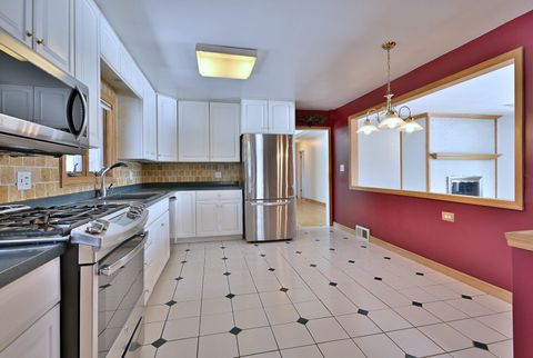 Tiny photo for 406 Hillcrest Drive, Prospect Heights, IL 60070 (MLS # 12509902)