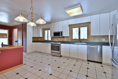Tiny photo for 406 Hillcrest Drive, Prospect Heights, IL 60070 (MLS # 12509902)