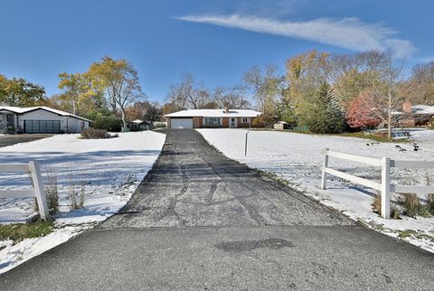 Tiny photo for 406 Hillcrest Drive, Prospect Heights, IL 60070 (MLS # 12509902)
