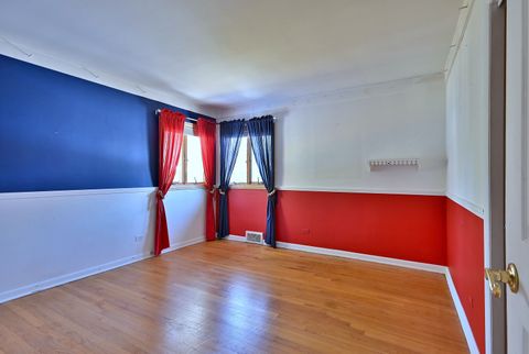 Tiny photo for 406 Hillcrest Drive, Prospect Heights, IL 60070 (MLS # 12509902)