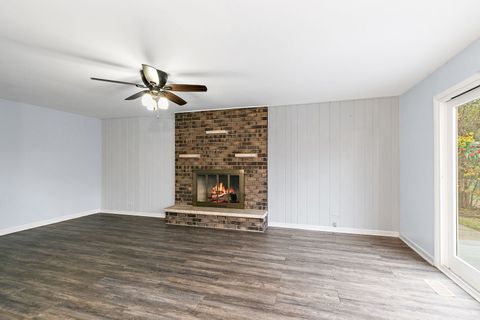 Tiny photo for 1126 tiverton Court, Schaumburg, IL 60193 (MLS # 12518522)
