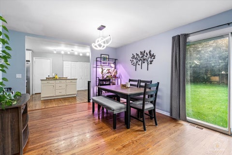 Tiny photo for 1409 W WILLOW Lane, Mount Prospect, IL 60056 (MLS # 12775754)