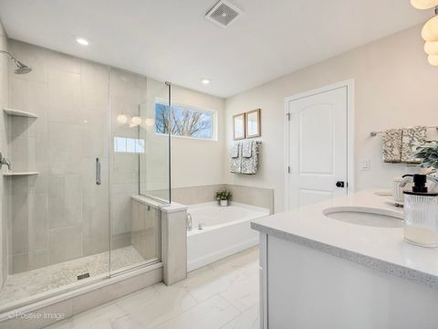 Tiny photo for 12441 Rossaveal Way, Lemont, IL 60439 (MLS # 12570892)