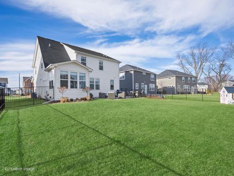 Tiny photo for 12441 Rossaveal Way, Lemont, IL 60439 (MLS # 12570892)