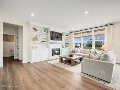 Tiny photo for 12441 Rossaveal Way, Lemont, IL 60439 (MLS # 12570892)