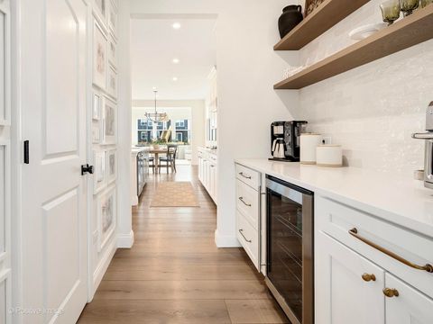 Tiny photo for 12441 Rossaveal Way, Lemont, IL 60439 (MLS # 12570892)