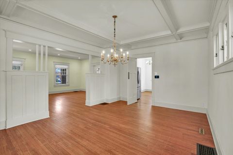 Tiny photo for 1112 W Park Avenue, Champaign, IL 61821 (MLS # 12580337)