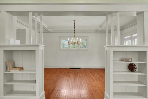 Tiny photo for 1112 W Park Avenue, Champaign, IL 61821 (MLS # 12580337)