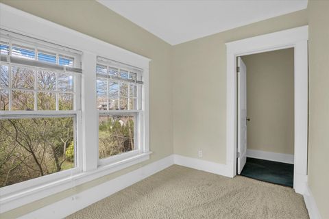 Tiny photo for 1112 W Park Avenue, Champaign, IL 61821 (MLS # 12580337)