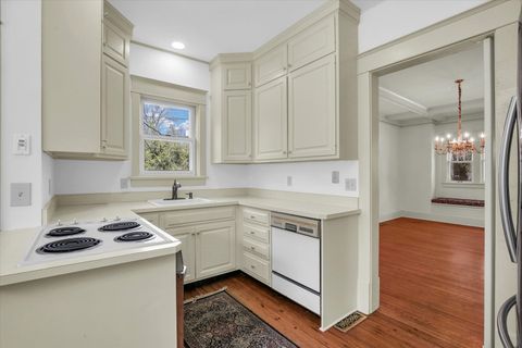 Tiny photo for 1112 W Park Avenue, Champaign, IL 61821 (MLS # 12580337)