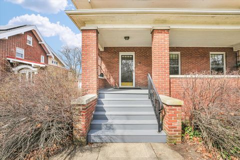 Tiny photo for 1112 W Park Avenue, Champaign, IL 61821 (MLS # 12580337)