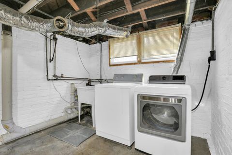 Tiny photo for 1112 W Park Avenue, Champaign, IL 61821 (MLS # 12580337)