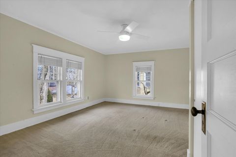 Tiny photo for 1112 W Park Avenue, Champaign, IL 61821 (MLS # 12580337)