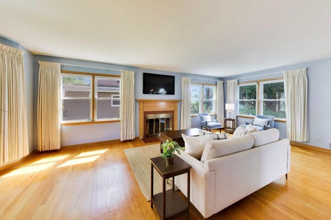 Tiny photo for 228 S Dwyer Avenue, Arlington Heights, IL 60005 (MLS # 12741153)