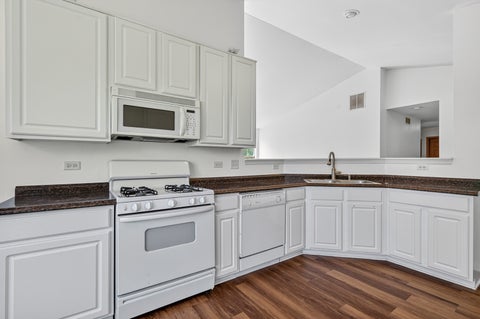 Tiny photo for 24038 W Walnut Circle #24038, Plainfield, IL 60585 (MLS # 12733646)