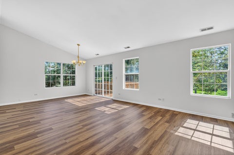 Tiny photo for 24038 W Walnut Circle #24038, Plainfield, IL 60585 (MLS # 12733646)