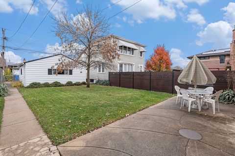 Tiny photo for 3755 N Cumberland Avenue, Chicago, IL 60634 (MLS # 12516859)