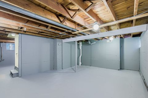 Tiny photo for 14827 Kenneth Avenue, Midlothian, IL 60445 (MLS # 12525043)