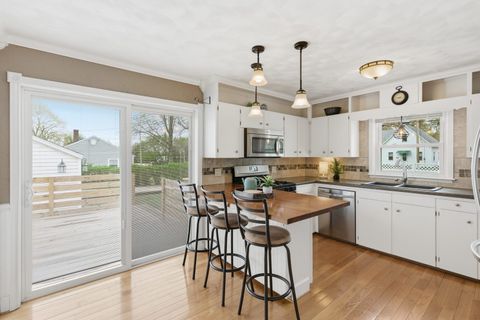 Tiny photo for 536 W PALACE Row, Geneseo, IL 61254 (MLS # 12622249)