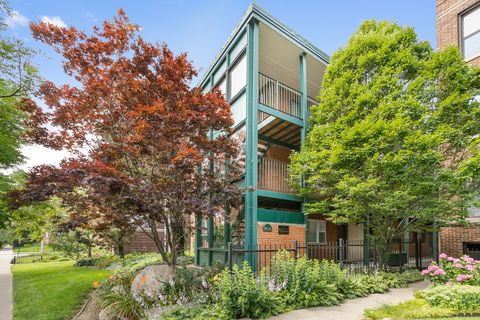 7606 N Eastlake Terrace 3B Chicago IL 60626