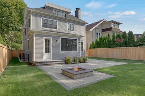 Tiny photo for 1025 Central Avenue, Wilmette, IL 60091 (MLS # 12280768)