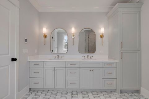 Tiny photo for 1025 Central Avenue, Wilmette, IL 60091 (MLS # 12280768)