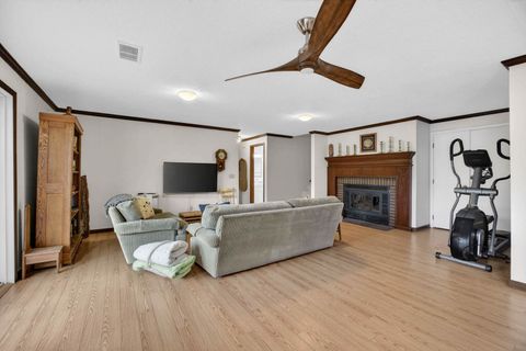 Tiny photo for 5115 Crestview Heights Court, Bettendorf, IA 52722 (MLS # 12631295)