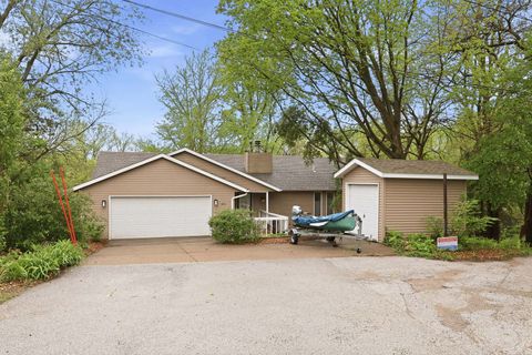 Tiny photo for 5115 Crestview Heights Court, Bettendorf, IA 52722 (MLS # 12631295)