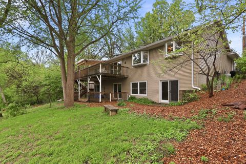 Tiny photo for 5115 Crestview Heights Court, Bettendorf, IA 52722 (MLS # 12631295)