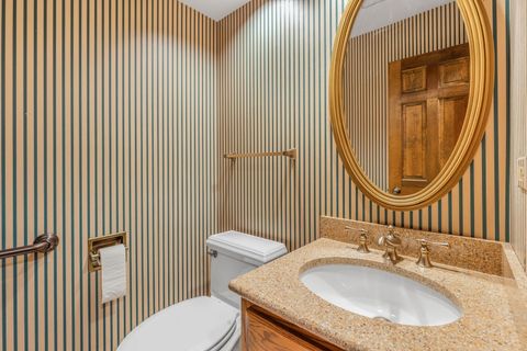 Tiny photo for 3927 Linden Avenue, Western Springs, IL 60558 (MLS # 12479872)