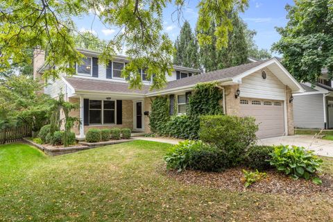3927 Linden Avenue Western Springs IL 60558