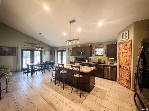 Tiny photo for 9358 LEISURE Lane, Marion, IL 62959 (MLS # EB459964)