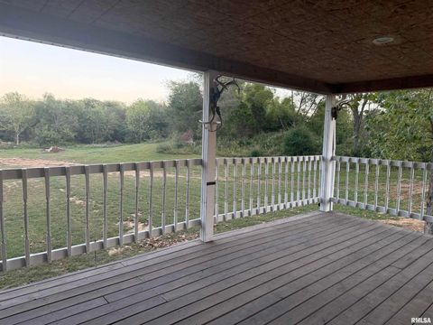 Tiny photo for 9358 LEISURE Lane, Marion, IL 62959 (MLS # EB459964)