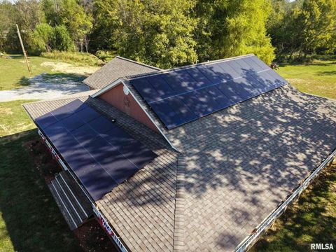 Tiny photo for 9358 LEISURE Lane, Marion, IL 62959 (MLS # EB459964)