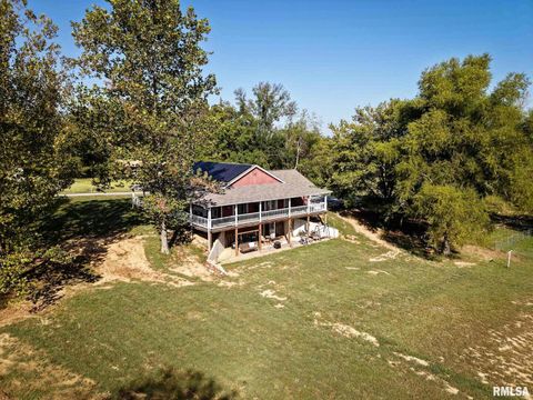 Tiny photo for 9358 LEISURE Lane, Marion, IL 62959 (MLS # EB459964)