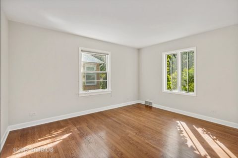 Tiny photo for 246 Park Avenue, Lake Forest, IL 60045 (MLS # 12497321)