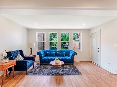 Tiny photo for 2343 Ridgeland Avenue, Berwyn, IL 60402 (MLS # 12545668)